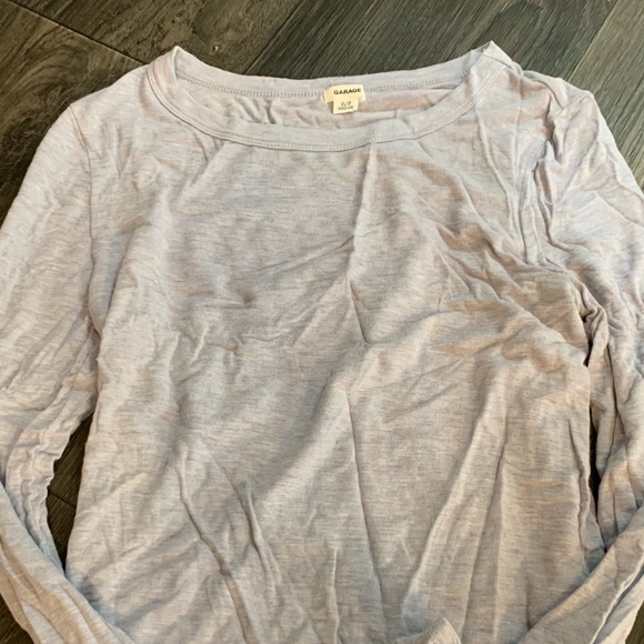 two long sleeves - Picture 2 of 4